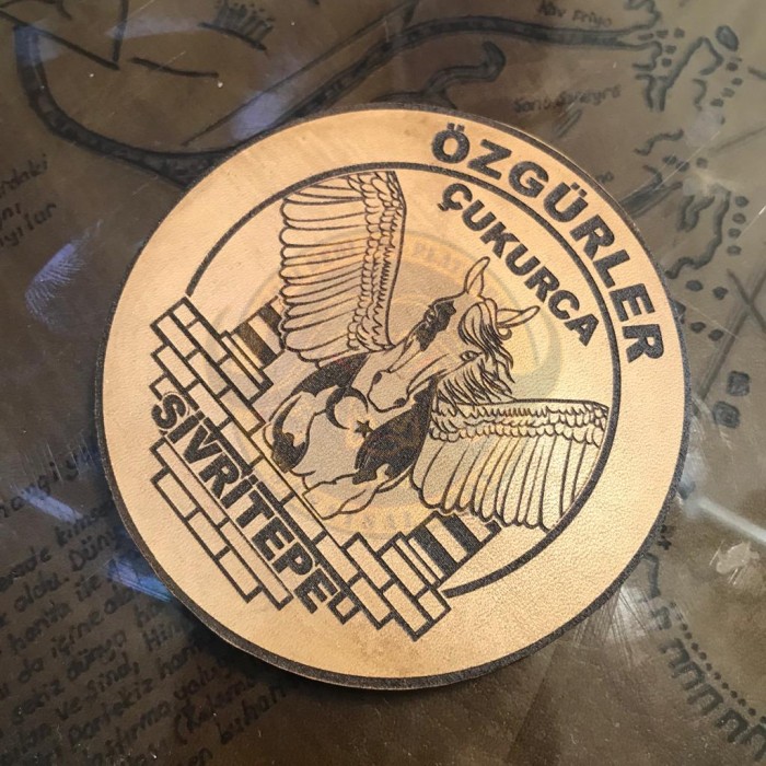 ÖZGÜRLER ÇUKURCA BİRLİK ARMASI